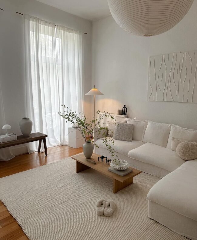Serene Minimalist Room Design