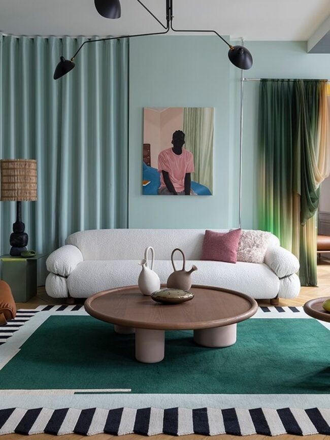 Bold Lines, Solid Colors