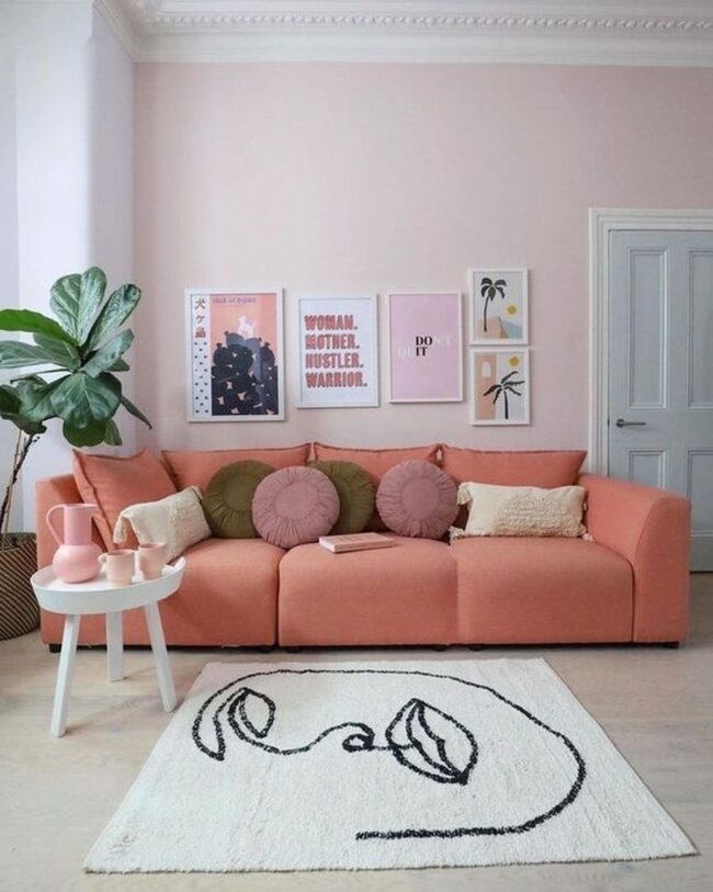 Sleek Floor Line Art