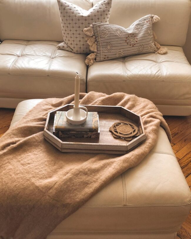 Comfort Meets Chic in Ottomans