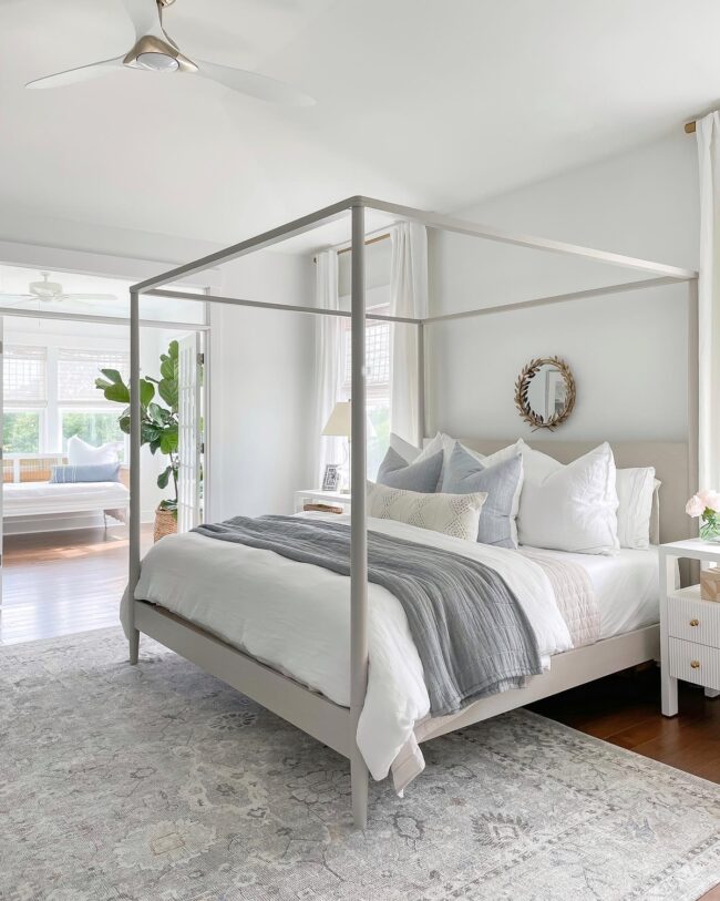 Cozy Canopy Retreat